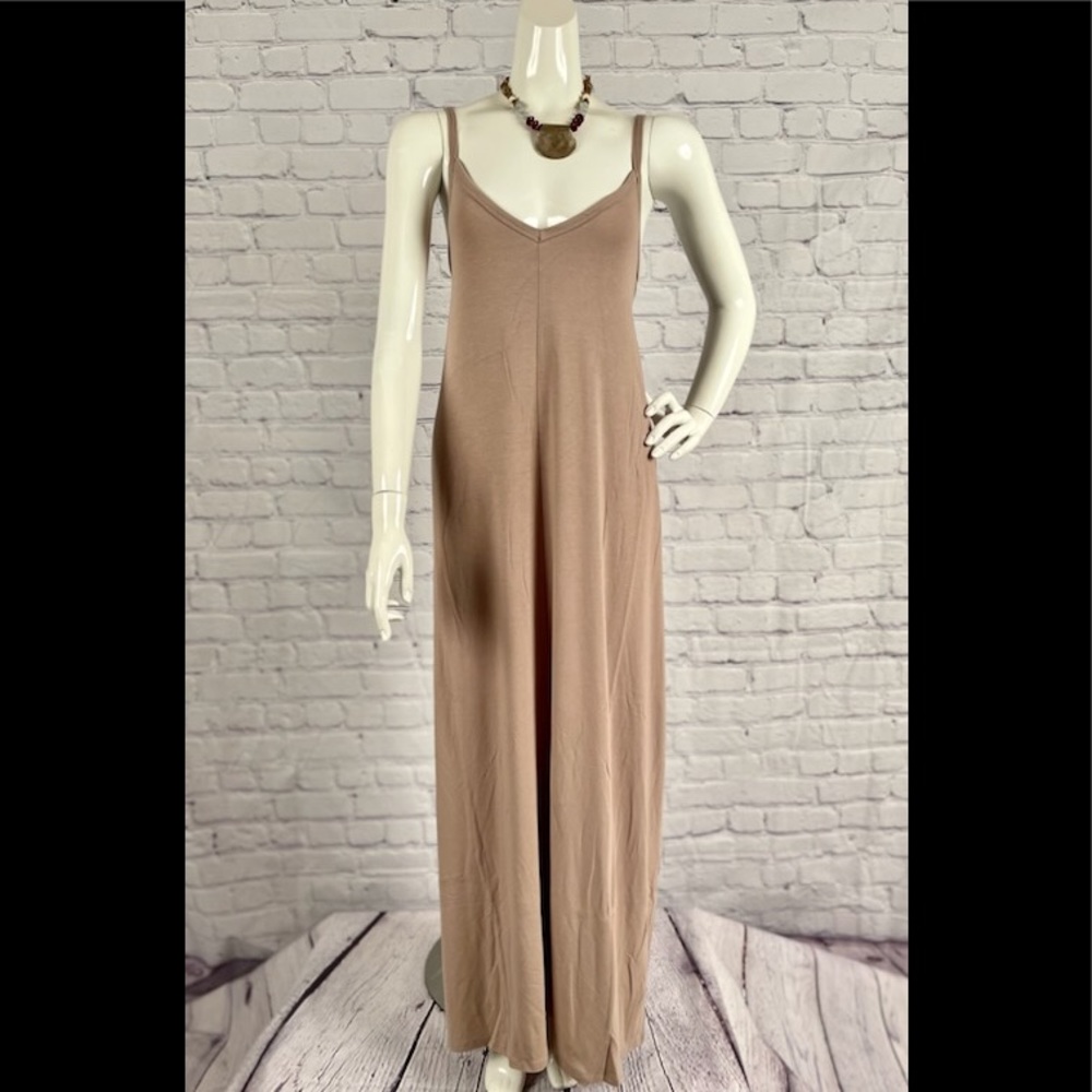 V- Neck Maxi Cami Mocha Maxi Plus Size Various - Picture 4 of 9